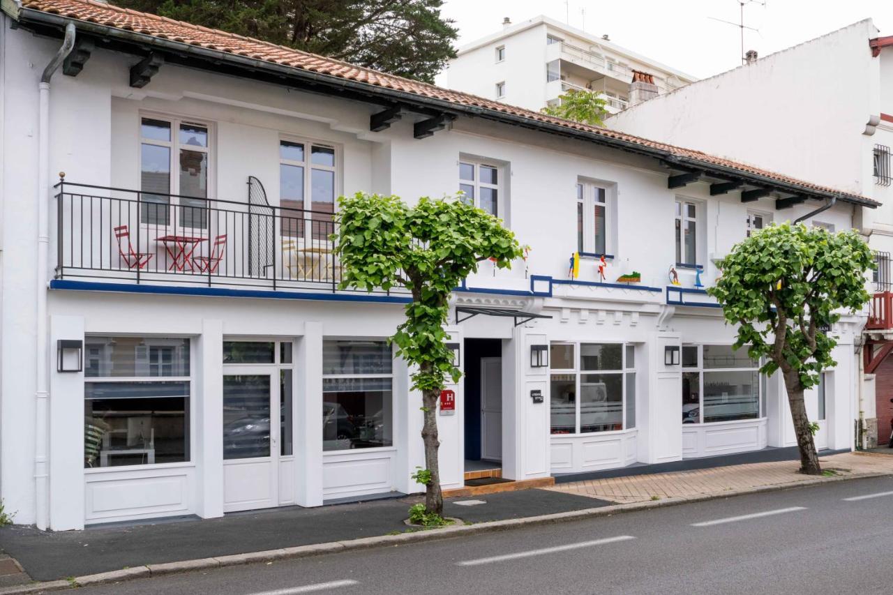 塔修塔修米塔修酒店 比亚里茨 外观 照片